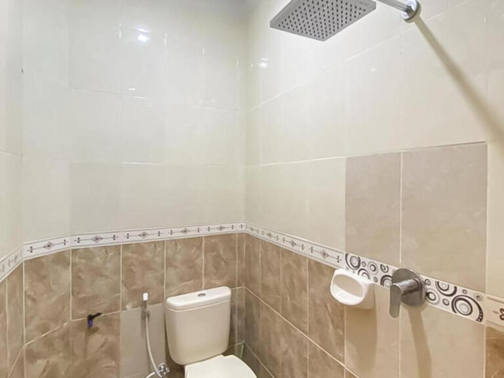 Grand Emperom Hotel Mitra Reddoorz Banda Aceh Zewnętrze zdjęcie