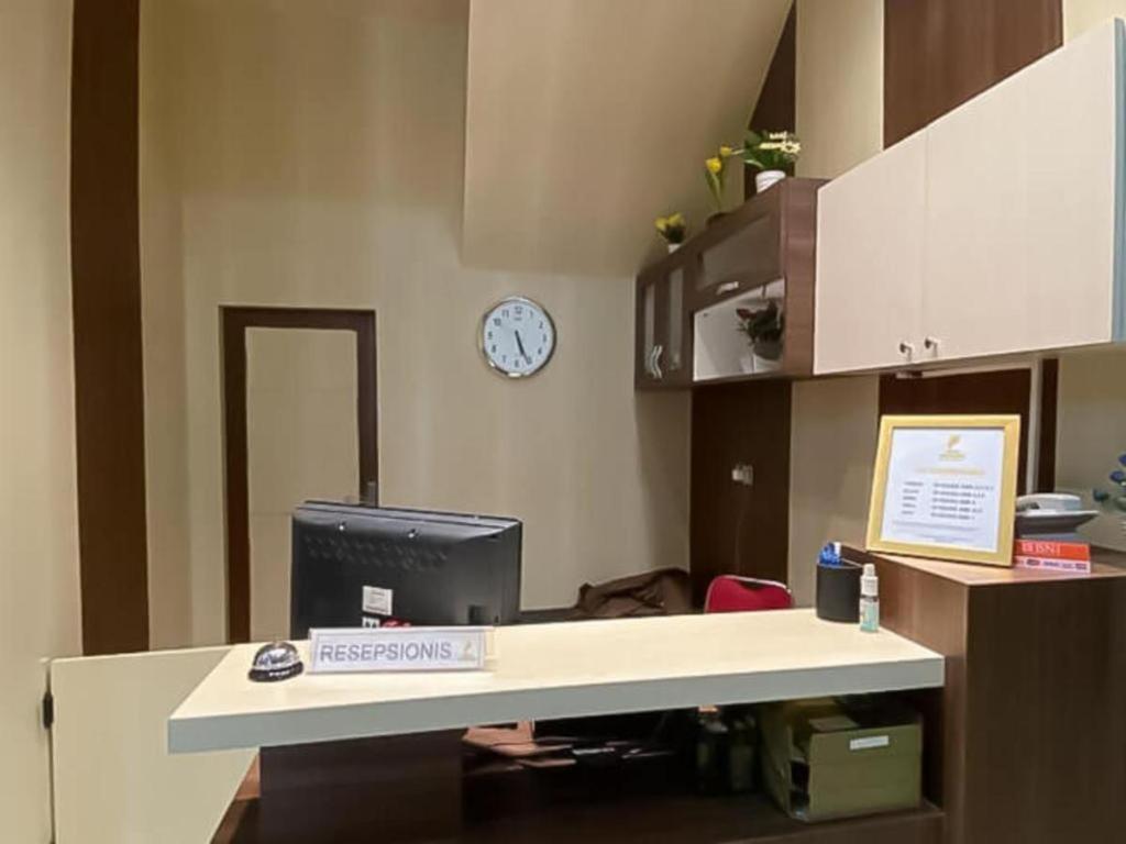 Grand Emperom Hotel Mitra Reddoorz Banda Aceh Zewnętrze zdjęcie